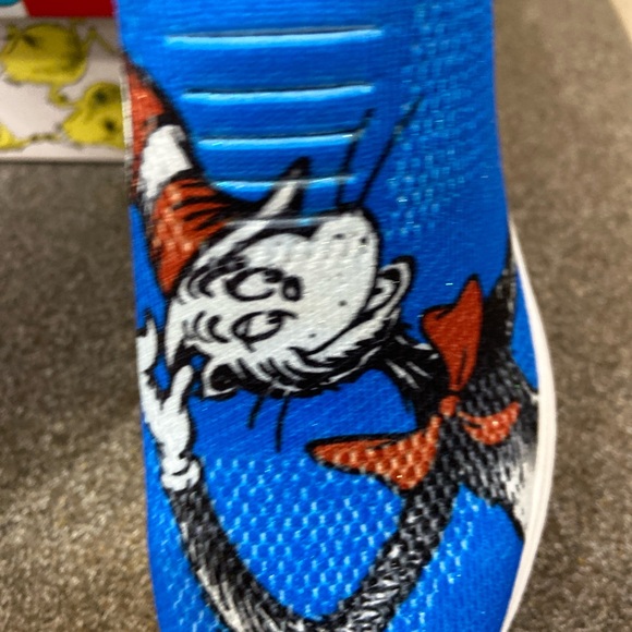 NIB Girls Sketchers brand slip on sneakers Cat in the Hat Sz 3 Blue - Picture 7 of 12